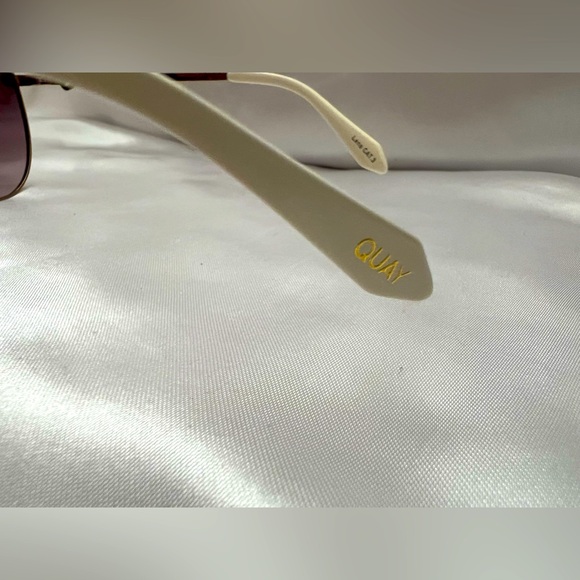 NEW Quay Australia MAIN CHARACTER with Bronze Frame / Brown Lens - Picture 10 of 13